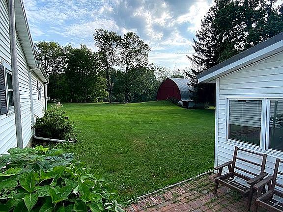Between garage & sunroom
