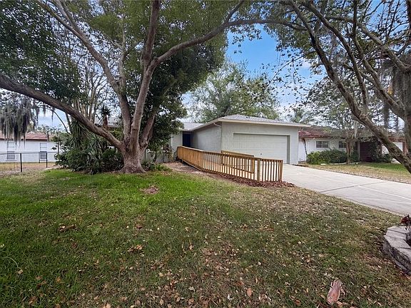 2nd image of 5122 Brookside Ln