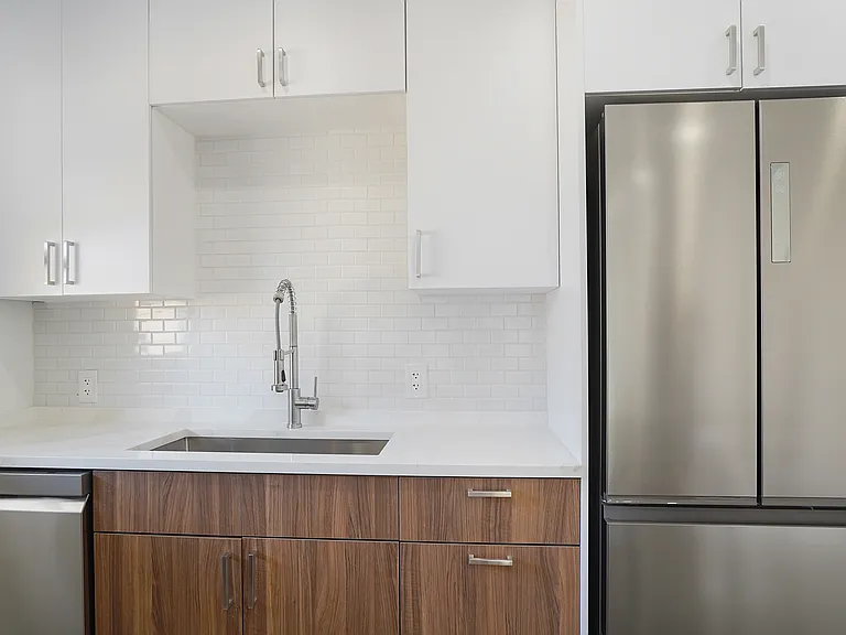 1119 W Las Olas Blvd #4 — Photo 6