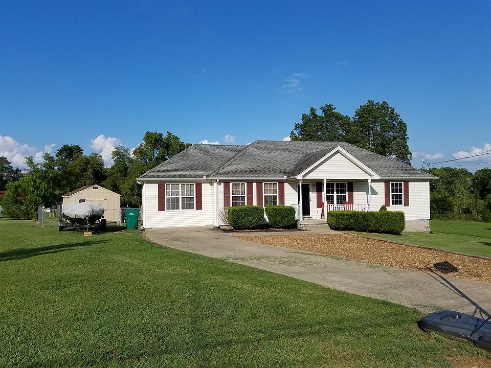 1st image of 2103 Grove Mill Ct