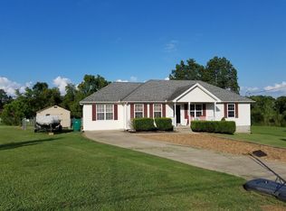 2103 Grove Mill Ct, La Vergne, TN 37086