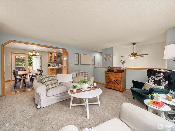 5th image of 12209 89th Avenue Ct E