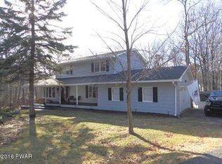 108 Clover Ct, Milford, PA 18337