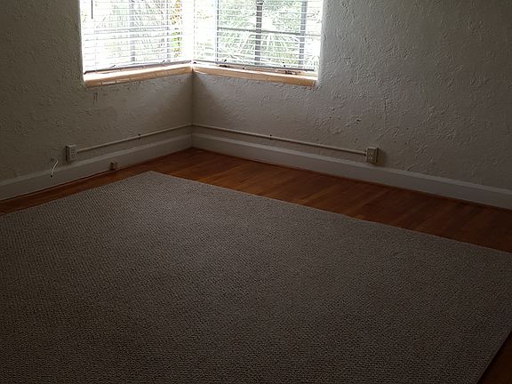 3rd image of 1046 5th St N APT 3