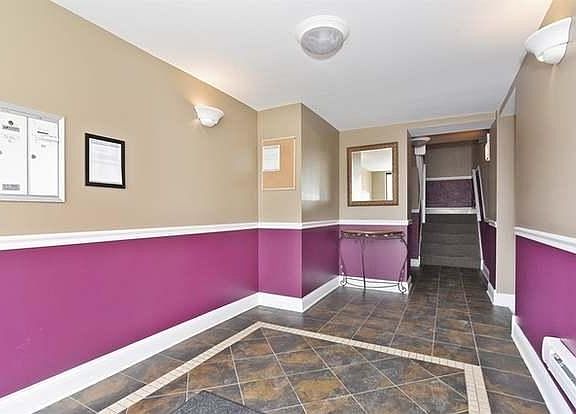 2nd image of 3215 N Francisco Ave #2W