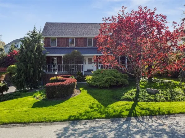 1009 Manor Vue Ct, Delmont, PA 15626