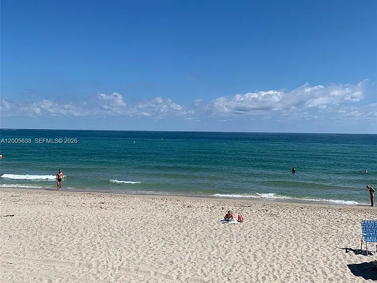 3725 S Ocean Dr #L12 — Photo 16