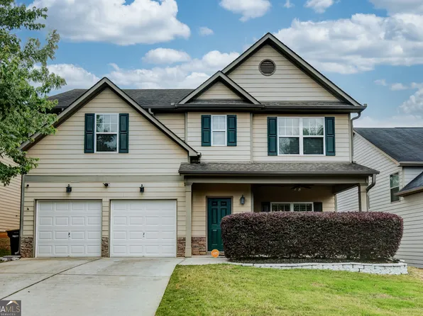 195 Scenic Hills Dr, Newnan, GA 30265