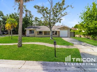 8980 109th Ter, Seminole, FL 33777