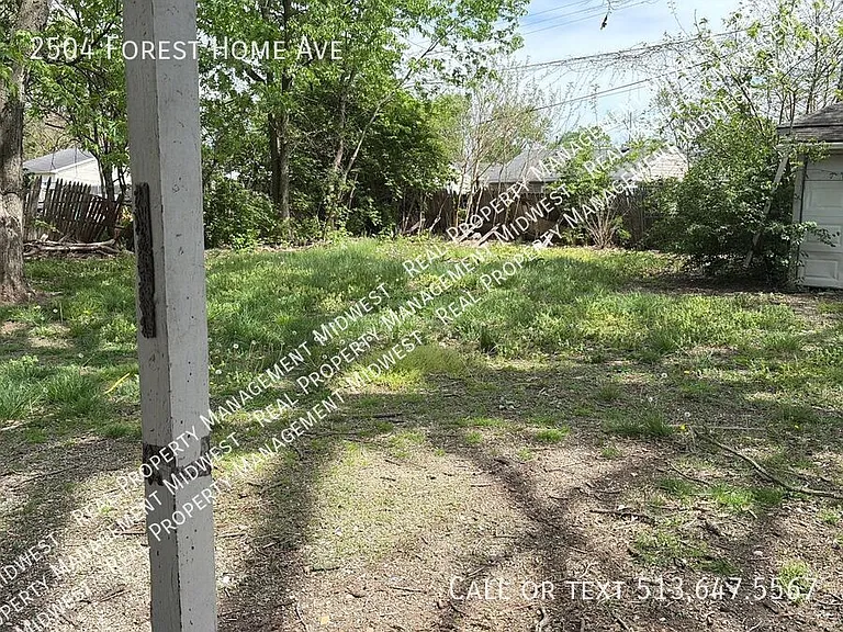 2504 Forest Home Ave — Photo 33