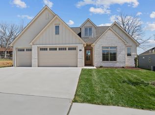 4424 Vecchi Ln, Columbia, MO 65203