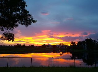 670 SW 164th Ave, Pembroke Pines, FL 33027