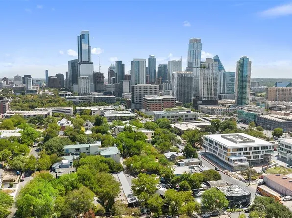 609 Blanco St APT 205, Austin, TX 78703