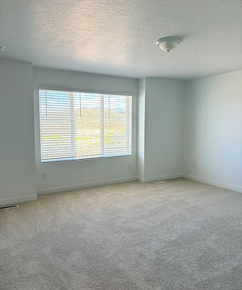 1479 W Bright Eyes Ln — Photo 8