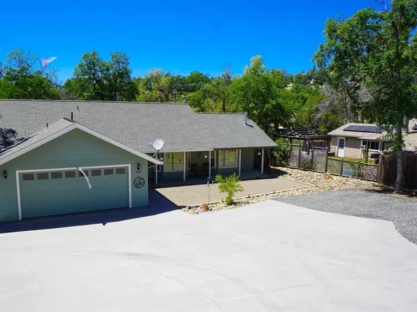 20696 Willow Springs Dr, Soulsbyville, CA 95372