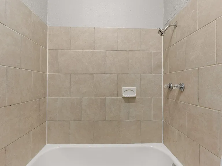 2805 Bellmead Dr — Photo 11