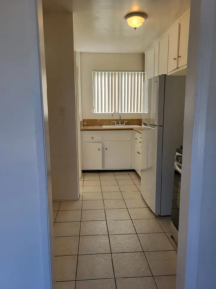 2 bed, 790 sqft, $2,150 — Photo 4