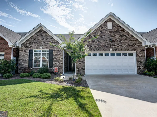 206 Patriots Row SW, Calhoun, GA 30701