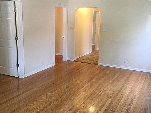 3rd image of 3524 S 56th Ct