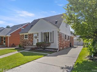 3760 Gertrude St, Dearborn, MI 48124