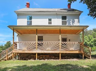 24426 Graham Ave, Smithsburg, MD 21783