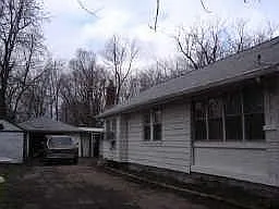 6116 Colonial Ave photo 1