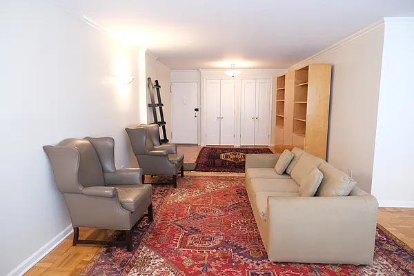 Sold by Agranoff Real Estate | media 24