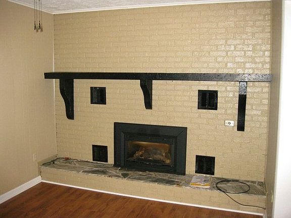 2nd image of 680 Rolling Hills Dr