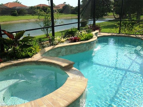 5th image of 955 Moon Lake Dr