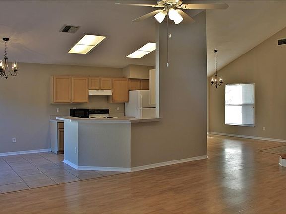 2nd image of 1051 Kelsey Ave