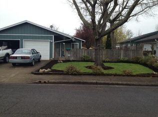 5233 Sugarpine Cir, Eugene, OR 97402