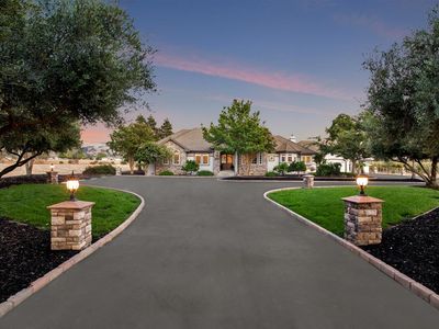 10470 Foothill Ave, Gilroy, CA, 95020