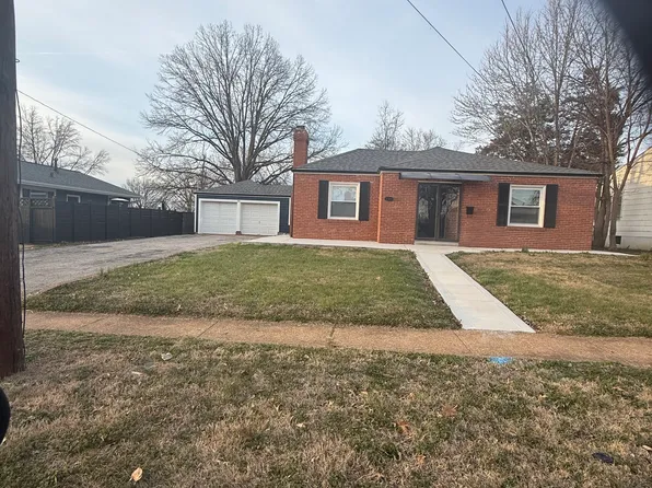 151 Monica Dr, Saint Louis, MO 63127