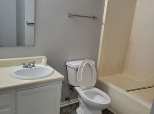 3205 12th Ave UNIT G, Council Bluffs, IA 51501