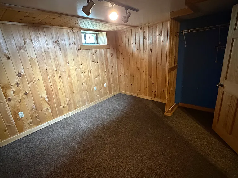 6 Madigan Ave #B — Photo 15