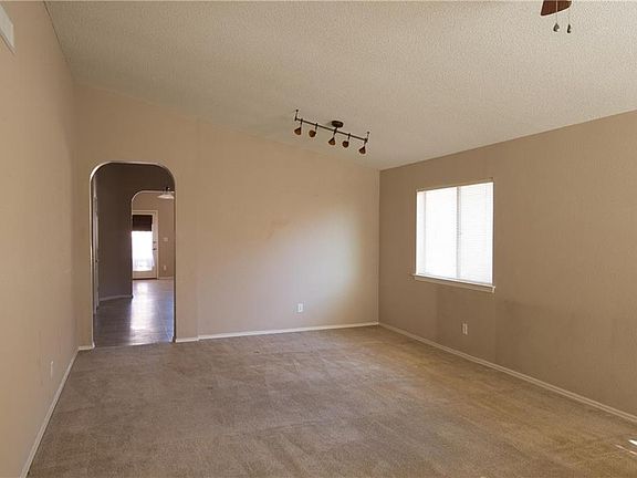 4th image of 11649 Mocha Dune Dr