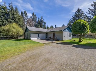 56017 Ferry Rd, Bandon, OR 97411