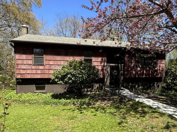 653 Andrew Mountain Road, Naugatuck, CT 06770