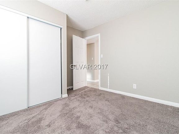5th image of 4763 Sun Valley Dr
