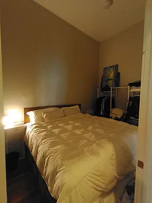 Rented by City Vista Inc | media 60