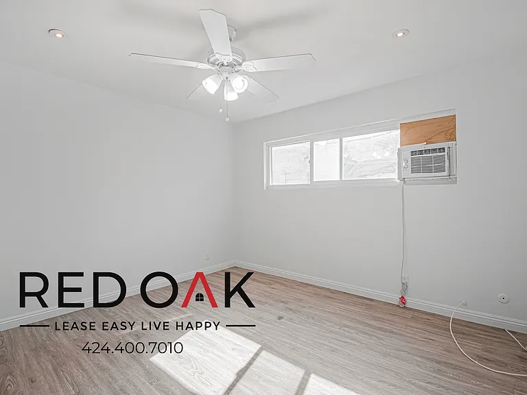 1303 W 25th St #2 — Photo 9