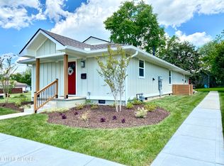 120 Marquette Rd, Oak Ridge, TN 37830