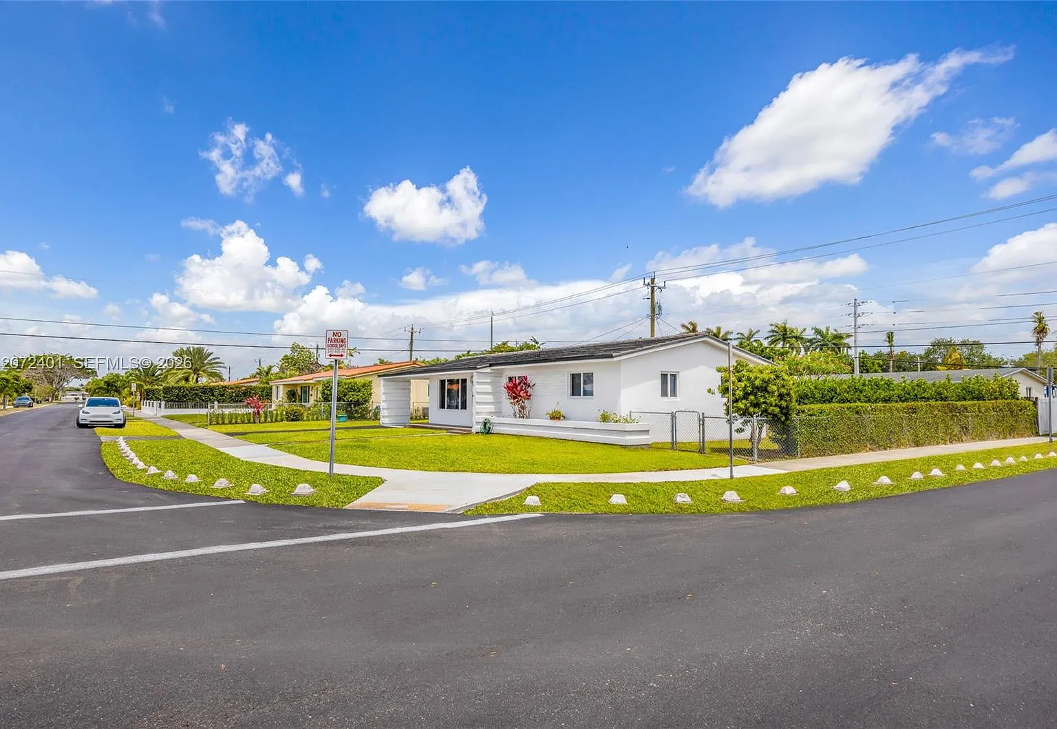 Coral Park Estates Sec 1 — Photo 3