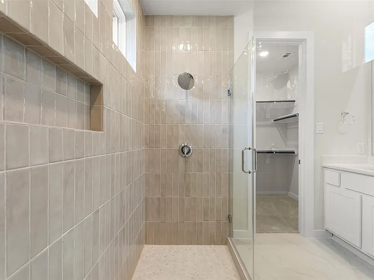 11210 Cassia Tree Ln — Photo 15