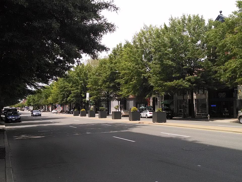 2nd image of 305 W Broad St APT 402