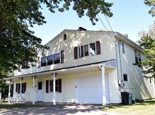 43 Lawton Ave, Westerly, RI 02891