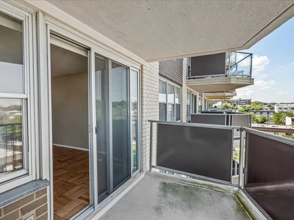 17-85 215th Street image 7 of 34