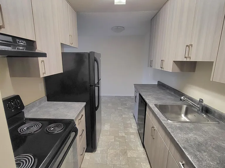 1635 Cook St — Photo 11