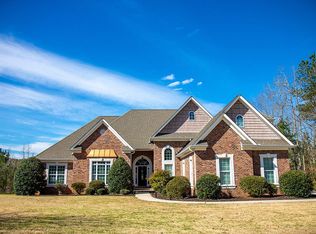 516 Arrowhead Dr, McDonough, GA 30252