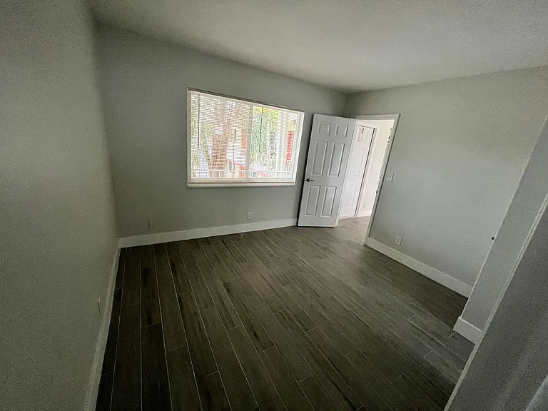 Riverview South Apartments — Photo 27